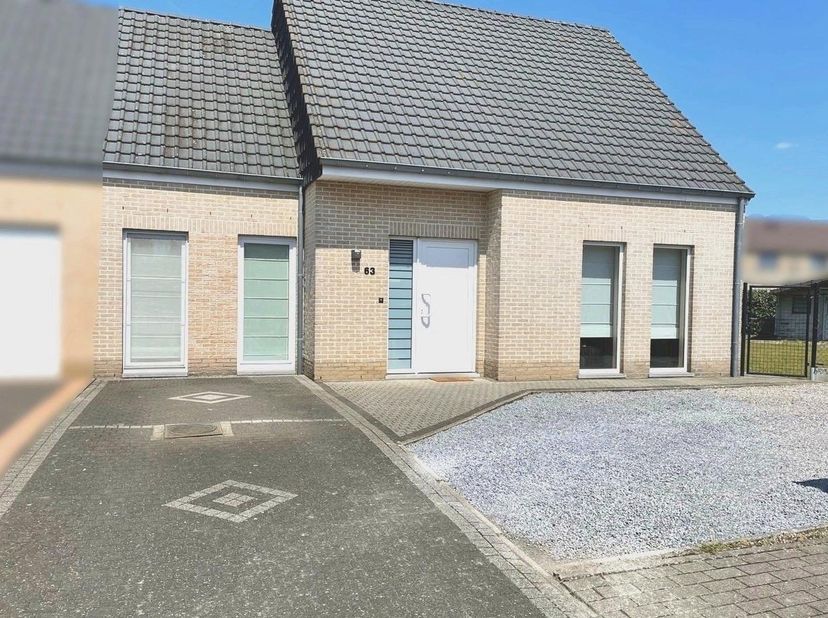 Rustig gelegen woning in Opglabbeek&lt;br /&gt;
&lt;br /&gt;
Welkom op de Boekweitstraat 63 in Oudsbergen (Opglabbeek). Deze woning uit 2001 ligt op een perceel v